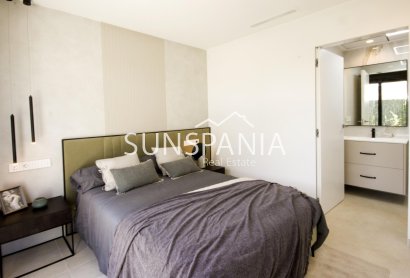 Obra nueva - Chalet -
Rojales - Ciudad Quesada