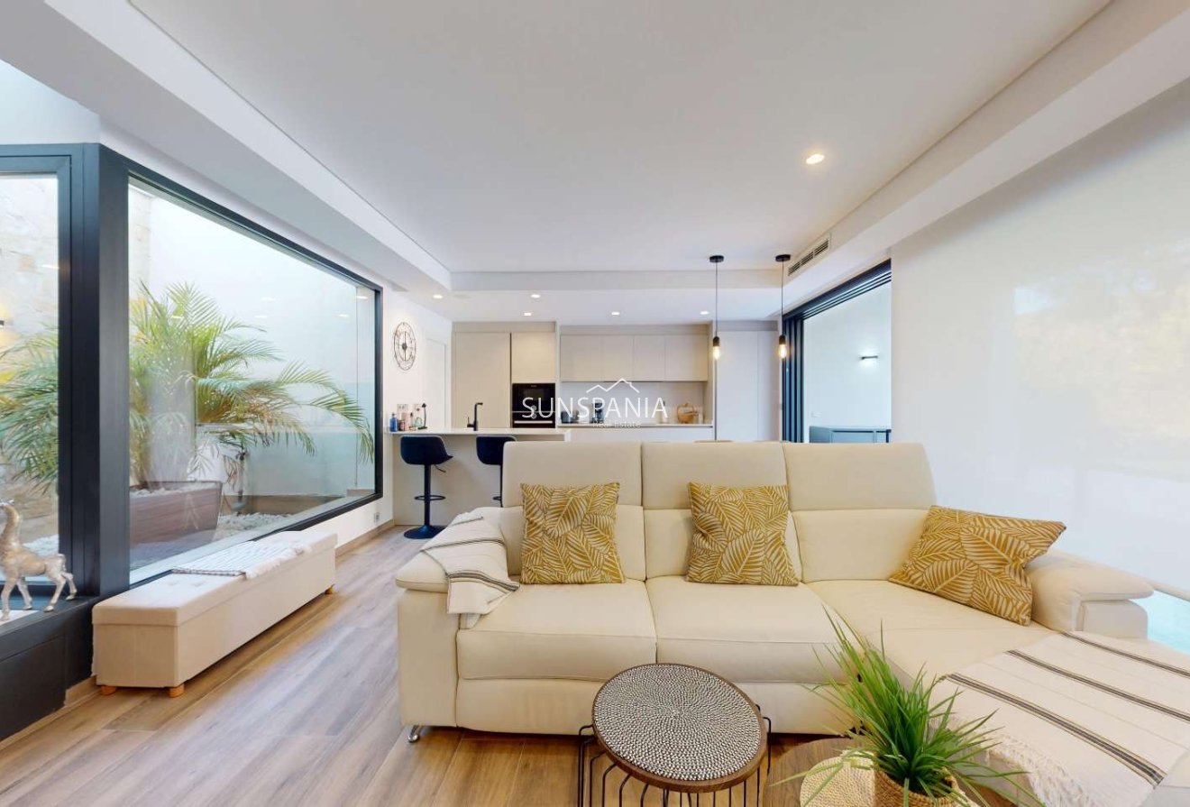 Reventa - Chalet -
Monforte del Cid - Font del Llop