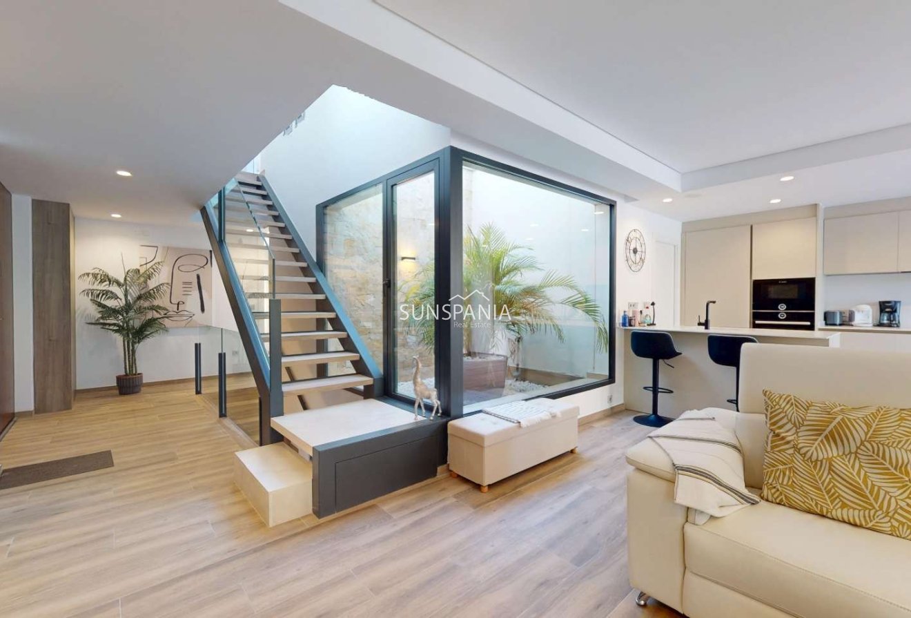 Reventa - Chalet -
Monforte del Cid - Font del Llop