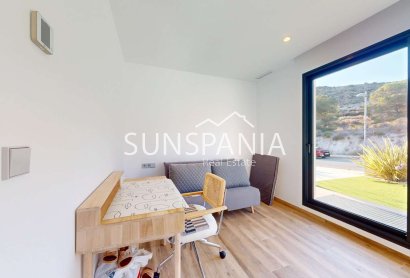 Reventa - Chalet -
Monforte del Cid - Font del Llop
