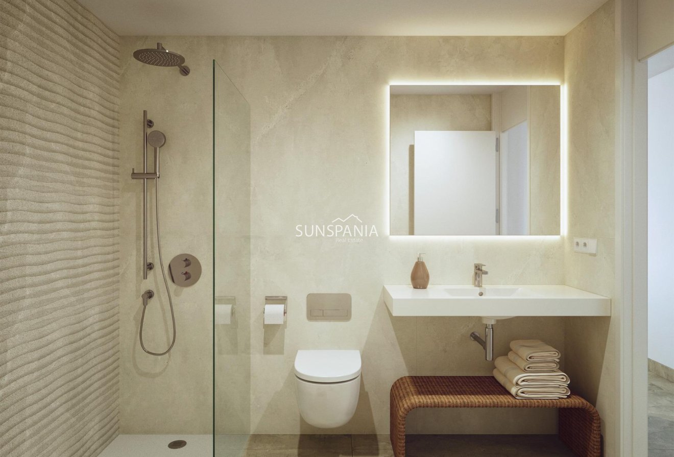 Obra nueva - Chalet -
La Manga Club