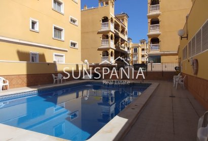 Reventa - Piso -
Algorfa