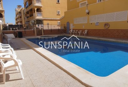 Reventa - Piso -
Algorfa