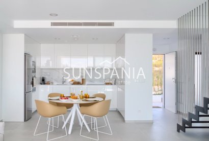 Obra nueva - Chalet -
Banos y Mendigo - Altaona Golf