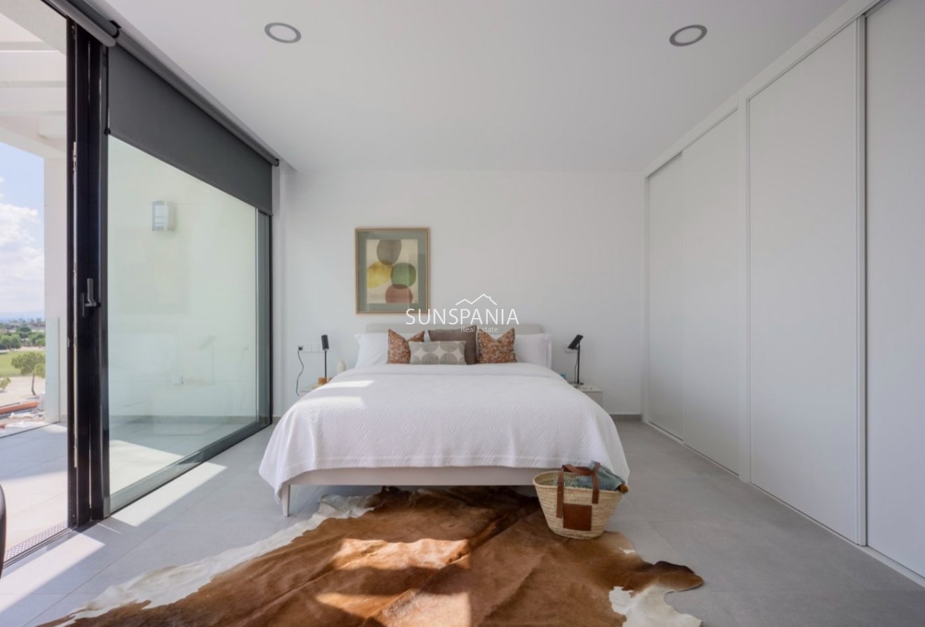 Obra nueva - Chalet -
Banos y Mendigo - Altaona Golf