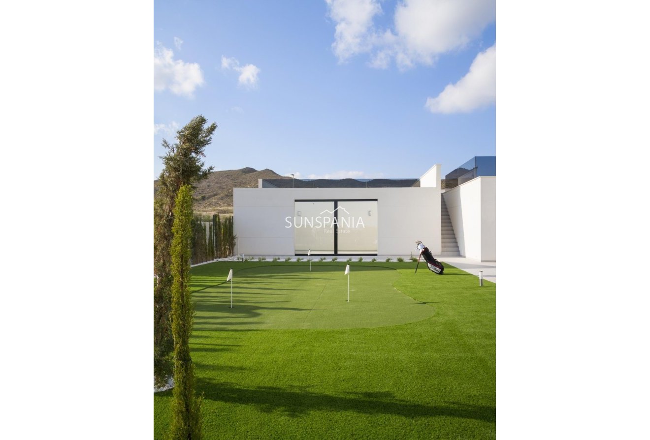 Obra nueva - Chalet -
Banos y Mendigo - Altaona Golf
