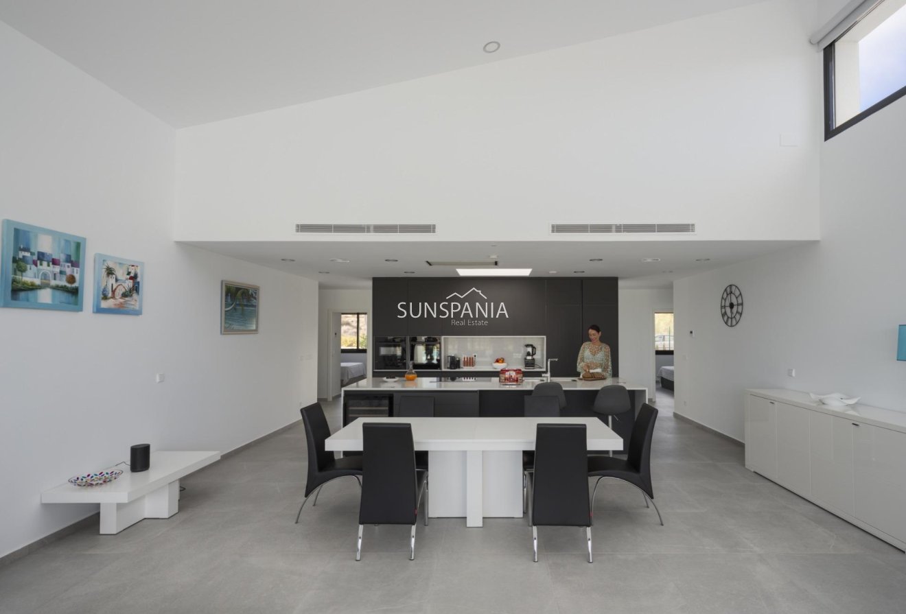 Obra nueva - Chalet -
Banos y Mendigo - Altaona Golf