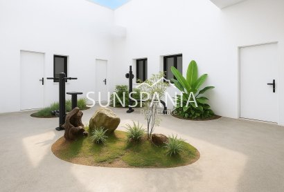 Obra nueva - Ático -
Torrevieja - pueblo