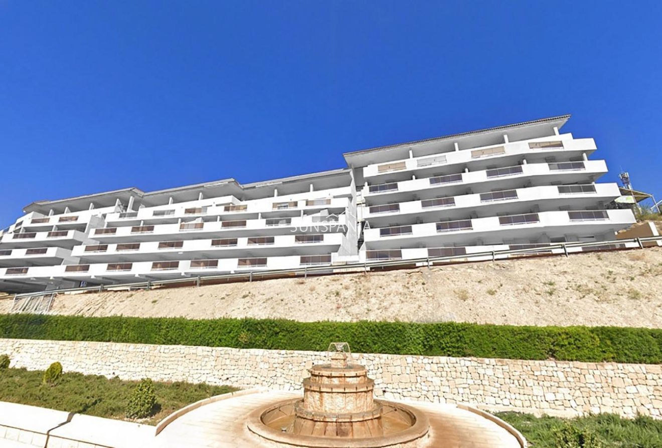 Obra nueva - Piso -
Relleu - pueblo