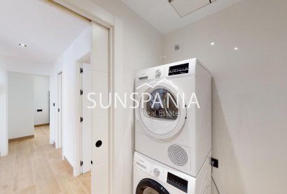 Obra nueva - Chalet -
Finestrat - Campana Garden