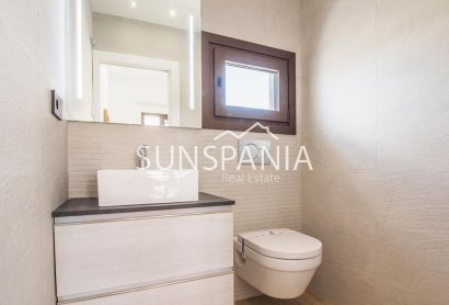 Obra nueva - Chalet -
Finestrat - Campana Garden