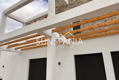 Obra nueva - Chalet -
Pinoso - Casas Pastor
