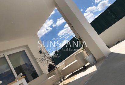 Obra nueva - Chalet -
Aspe - urbanizaciones