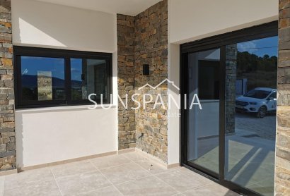 Obra nueva - Chalet -
Pinoso - Casas Pastor