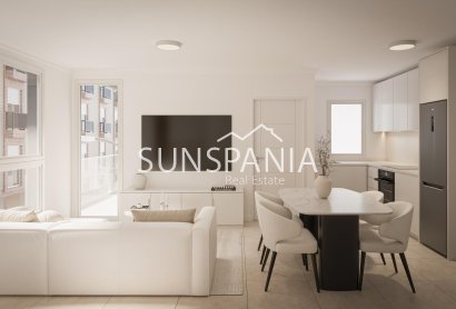 Obra nueva - Piso -
Torrevieja - Centro