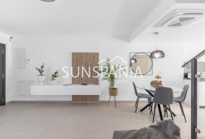 Obra nueva - Chalet -
Rafal - pueblo