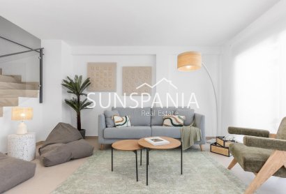 Obra nueva - Chalet -
Rafal - pueblo