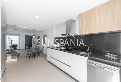 Obra nueva - Chalet -
Rafal - pueblo
