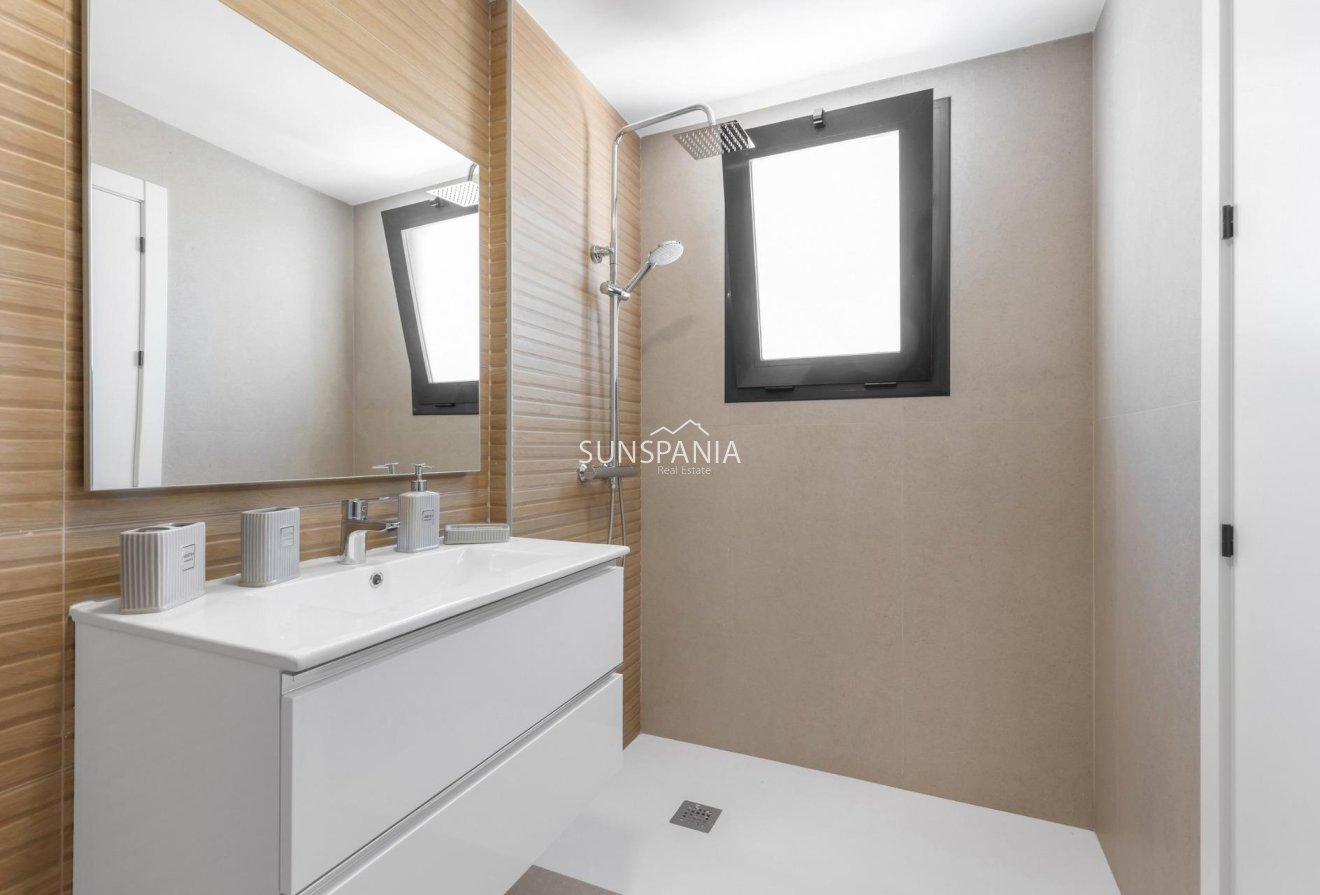 Obra nueva - Chalet -
Rafal - pueblo
