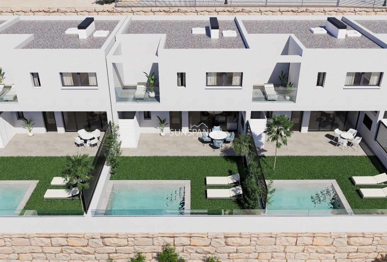 Obra nueva - Adosado -
Mojacar - Descargador
