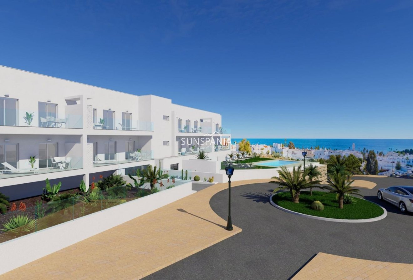 Obra nueva - Ático -
Mojacar - Descargador