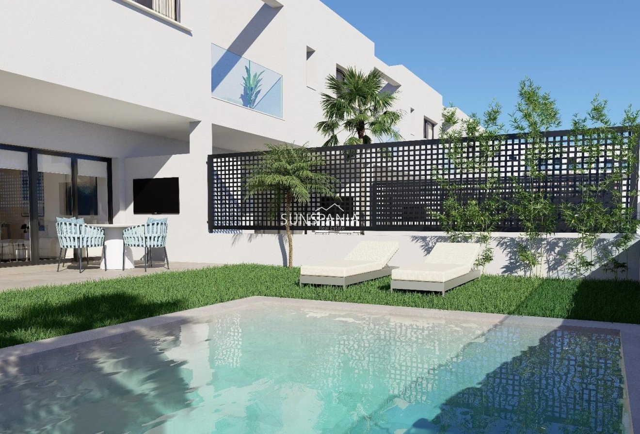 Obra nueva - Ático -
Mojacar - Descargador