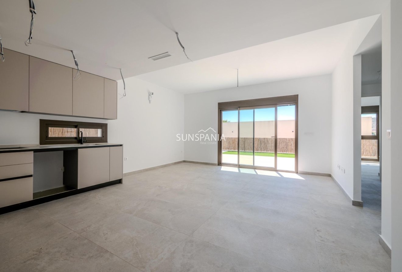 Obra nueva - Chalet -
Algorfa - La Finca Golf