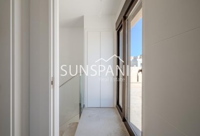 Obra nueva - Chalet -
Algorfa - La Finca Golf