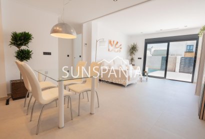 Obra nueva - Chalet -
San Fulgencio - Oasis La Marina