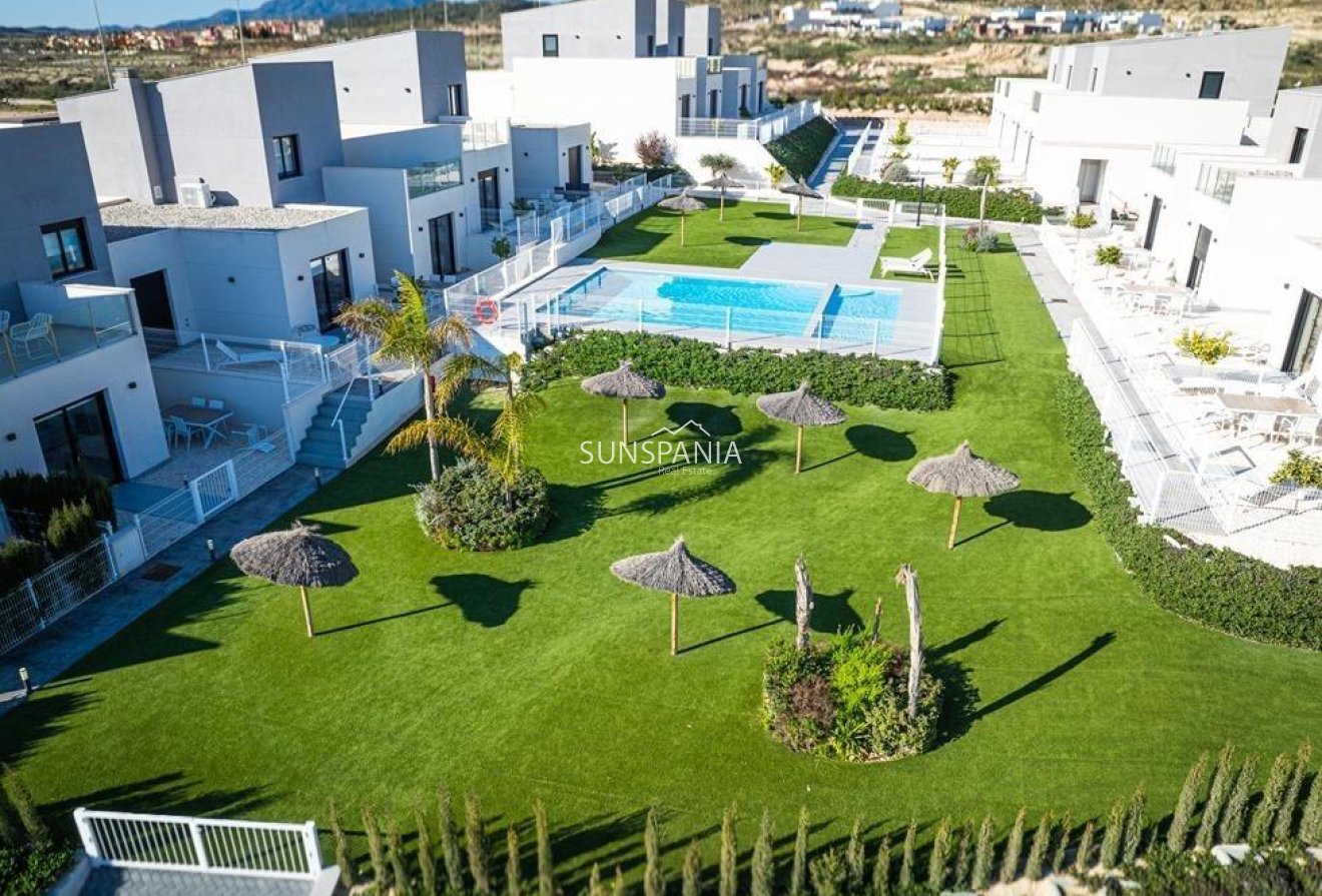 Obra nueva - Adosado -
Banos y Mendigo - Altaona Golf