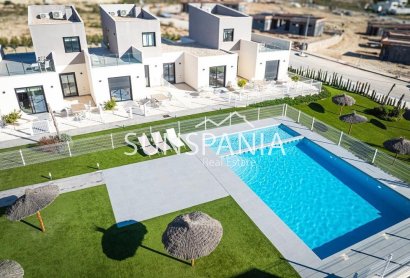Obra nueva - Adosado -
Banos y Mendigo - Altaona Golf