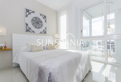 Obra nueva - Chalet -
Los Montesinos - La Herrada