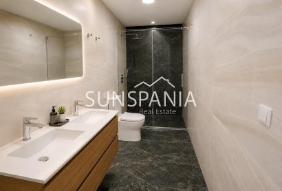 Obra nueva - Chalet -
Rojales - Golf La Marquesa (Ciudad Quesada)