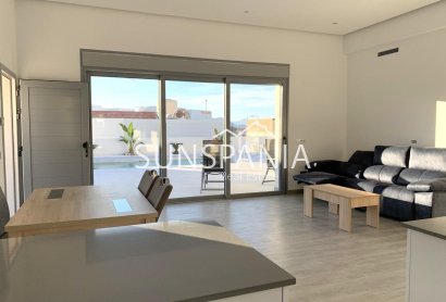 Obra nueva - Chalet -
Rafal - polideportivo