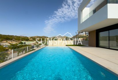 Obra nueva - Chalet -
Finestrat - Campana Garden