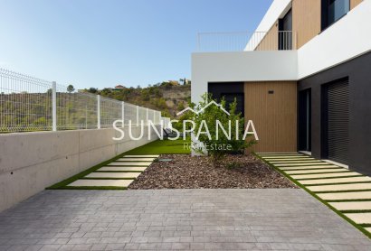 Obra nueva - Chalet -
Finestrat - Campana Garden