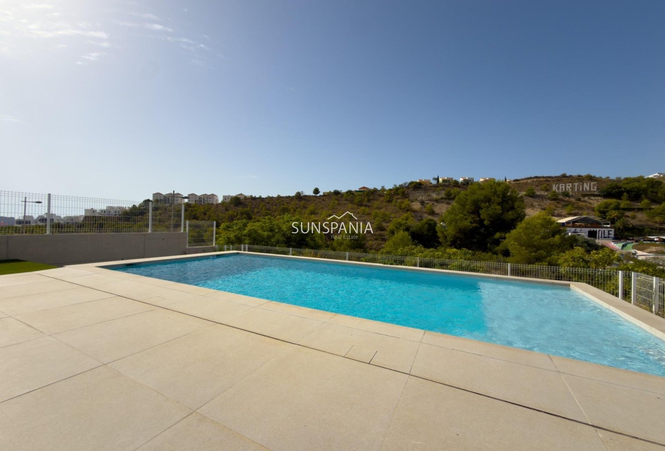 Obra nueva - Chalet -
Finestrat - Campana Garden