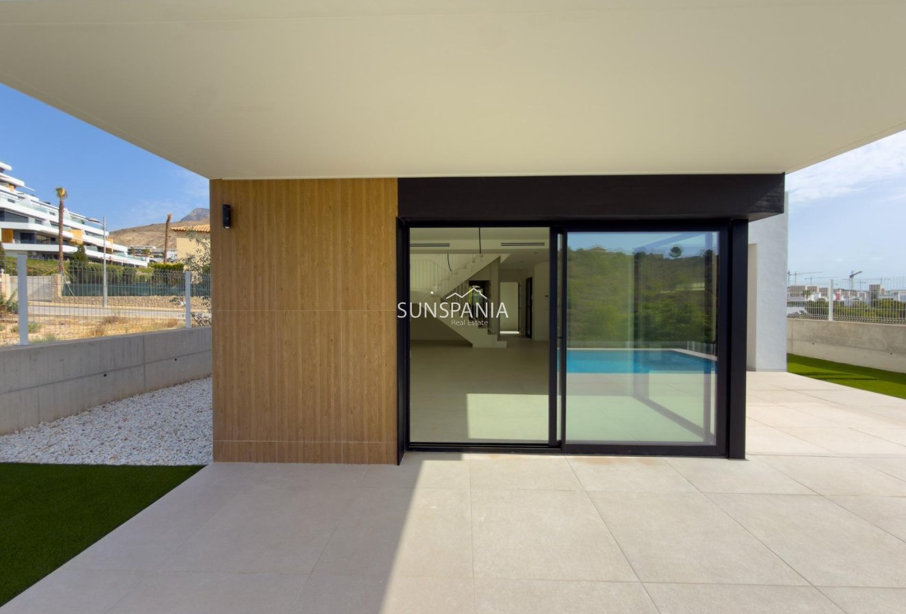 Obra nueva - Chalet -
Finestrat - Campana Garden