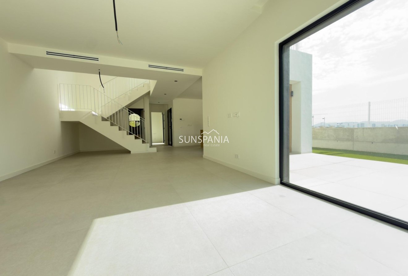 Obra nueva - Chalet -
Finestrat - Campana Garden