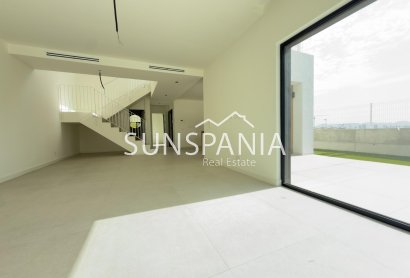 Obra nueva - Chalet -
Finestrat - Campana Garden