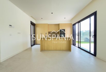 Obra nueva - Chalet -
Finestrat - Campana Garden