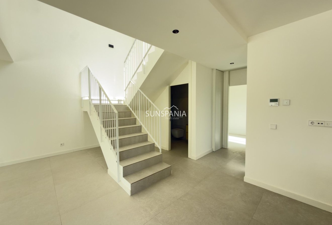 Obra nueva - Chalet -
Finestrat - Campana Garden