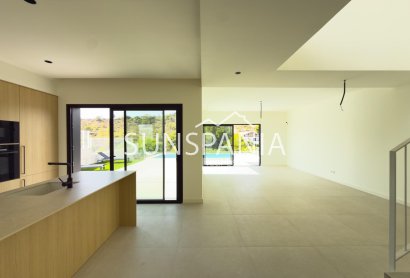Obra nueva - Chalet -
Finestrat - Campana Garden
