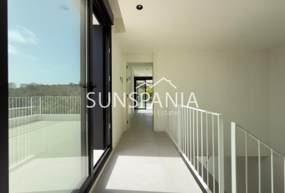 Obra nueva - Chalet -
Finestrat - Campana Garden