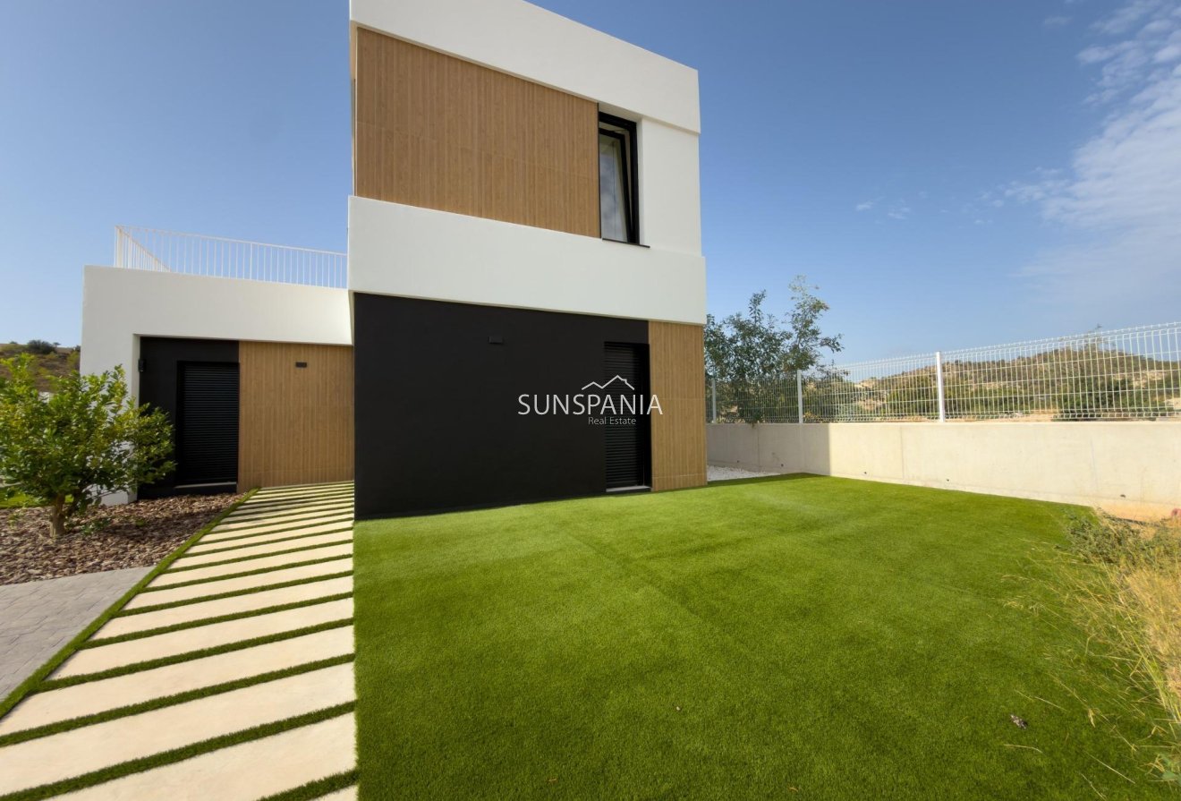 Obra nueva - Chalet -
Finestrat - Campana Garden