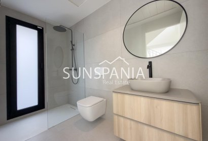 Obra nueva - Chalet -
Finestrat - Campana Garden