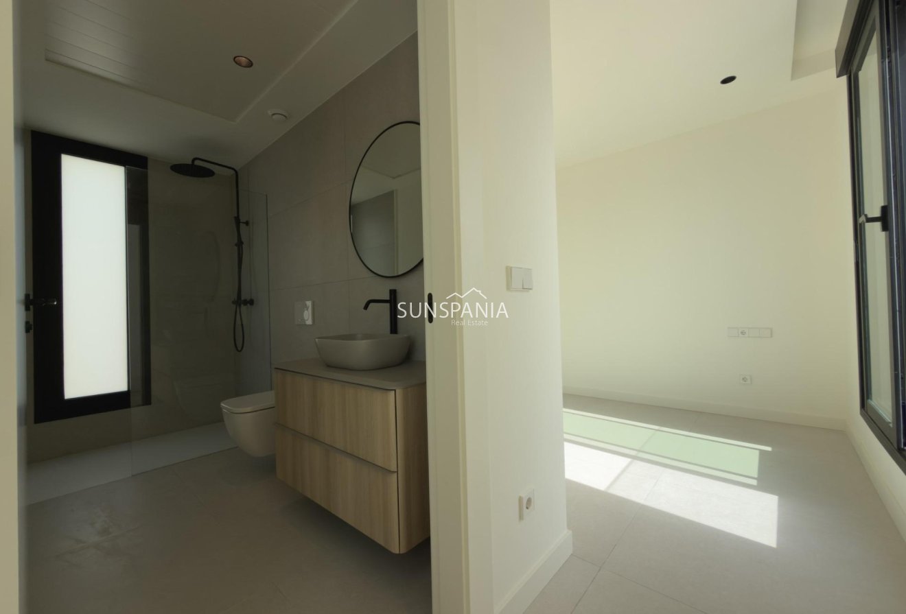 Obra nueva - Chalet -
Finestrat - Campana Garden