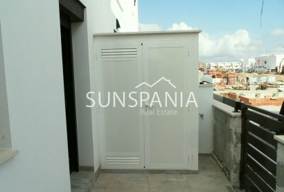 Obra nueva - Chalet -
Pilar de la Horadada - El Pilar de la Horadada