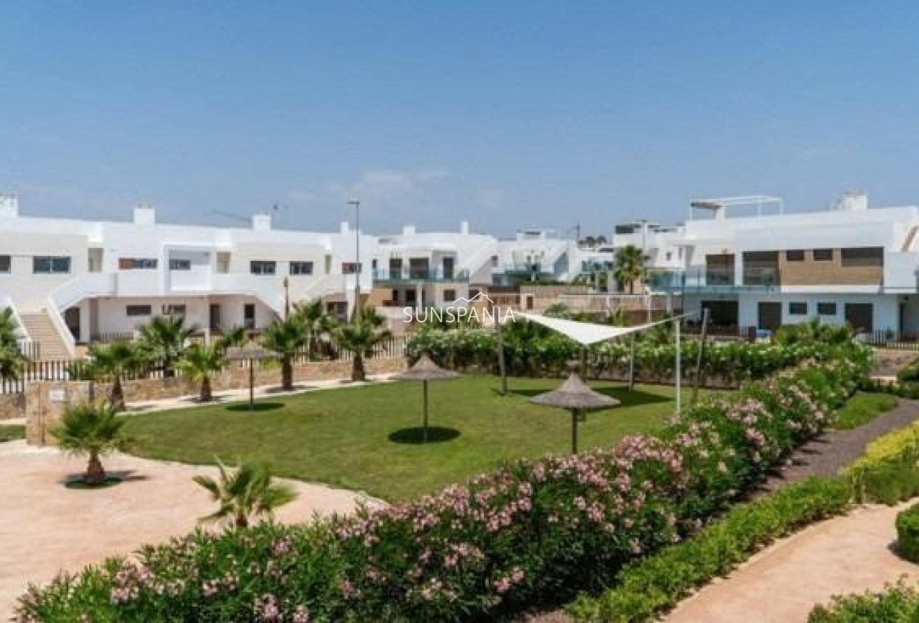 Obra nueva - Piso -
Orihuela - Vistabella Golf