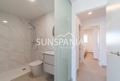 Obra nueva - Piso -
Orihuela Costa - Playa Flamenca